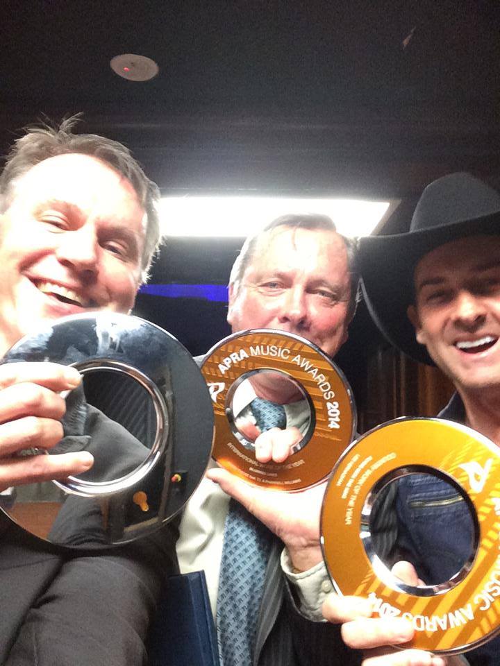 Colin Wins Apra Music Award with Lee Kernagahan